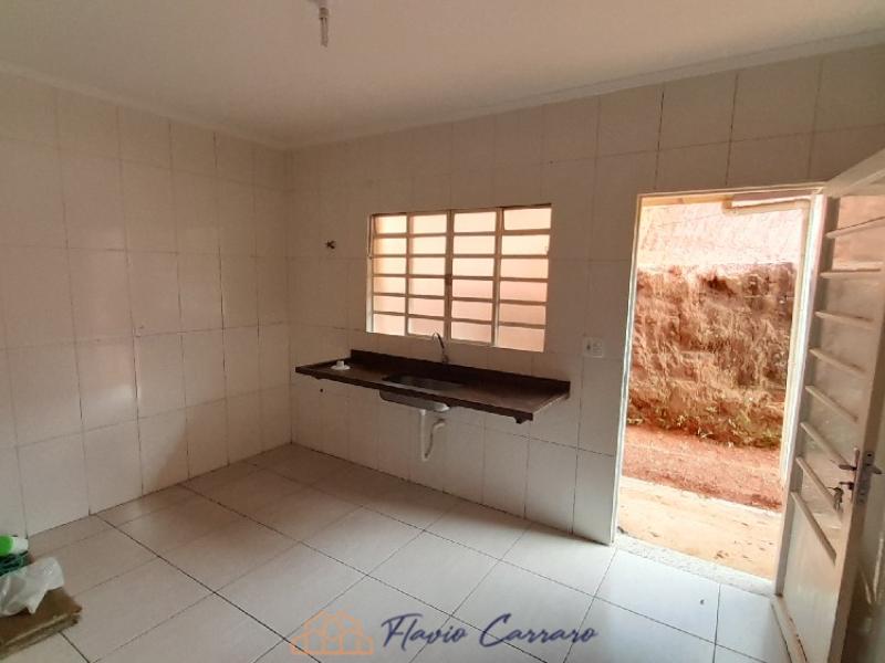 CASA PRÓXIMO AO CENTRO