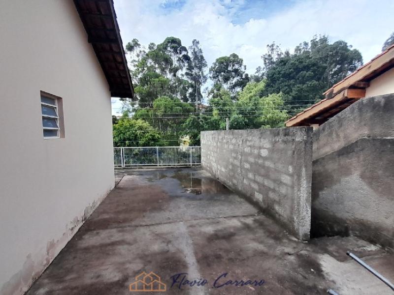 CASA PRÓXIMO AO CENTRO