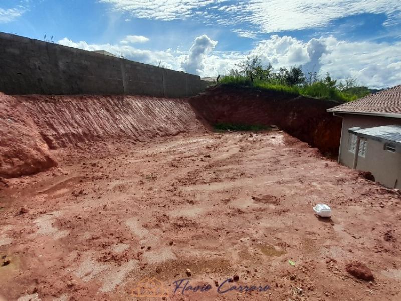 CASA PRÓXIMO AO CENTRO