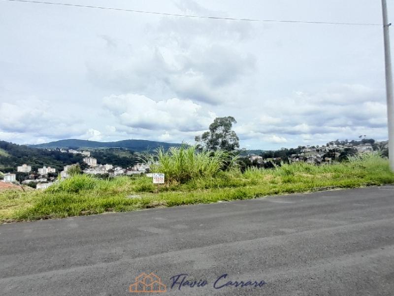 TERRENO PRÓXIMO AO CENTRO