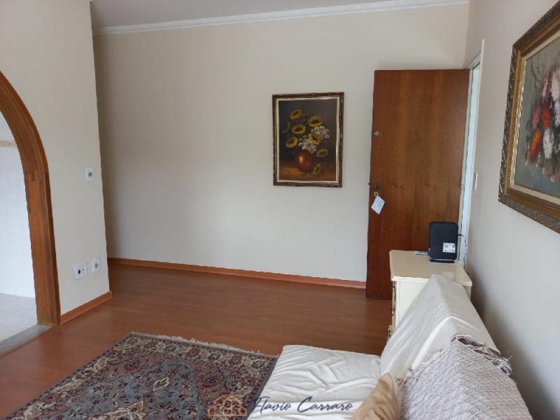 APARTAMENTO PRÓXIMO AO CENTRO