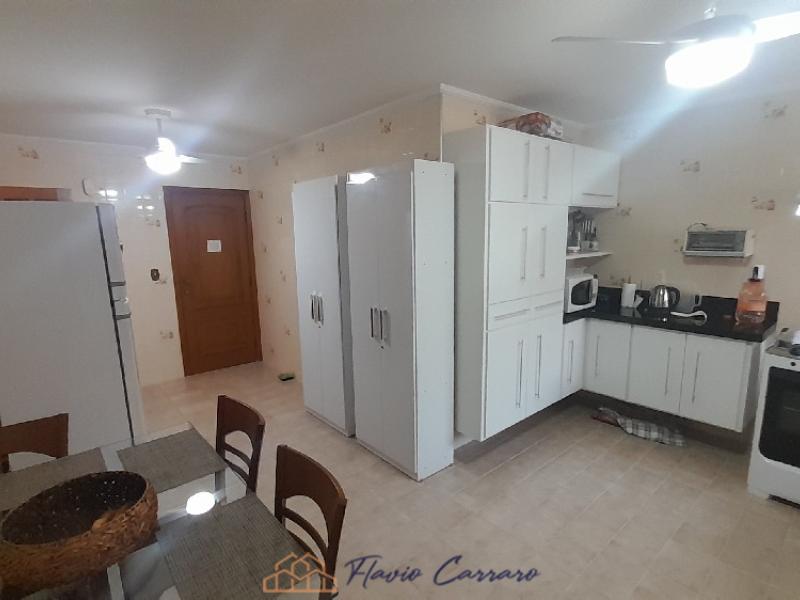 APARTAMENTO PRÓXIMO AO CENTRO