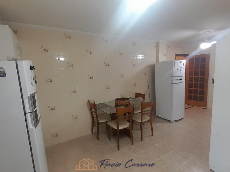 APARTAMENTO PRÓXIMO AO CENTRO