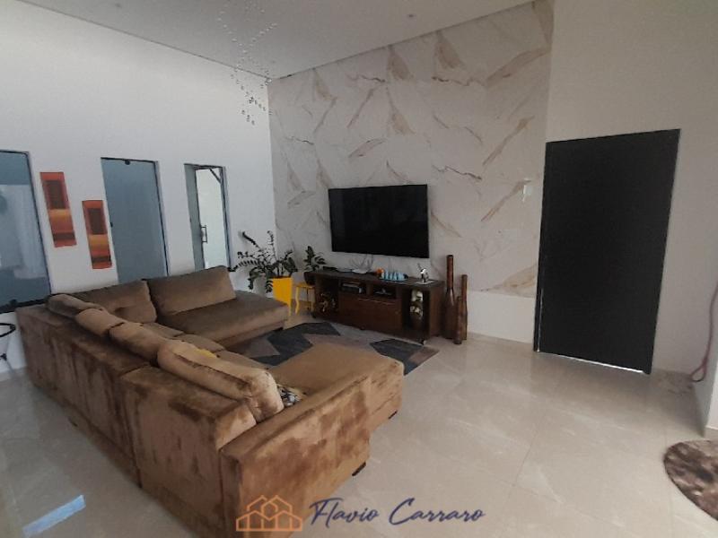 CASA PRÓXIMO AO CENTRO