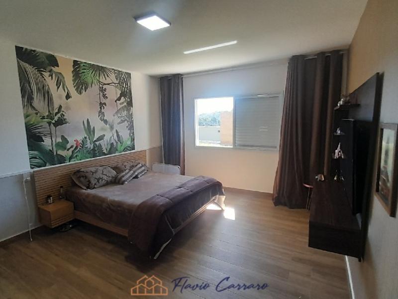 CASA PRÓXIMO AO CENTRO