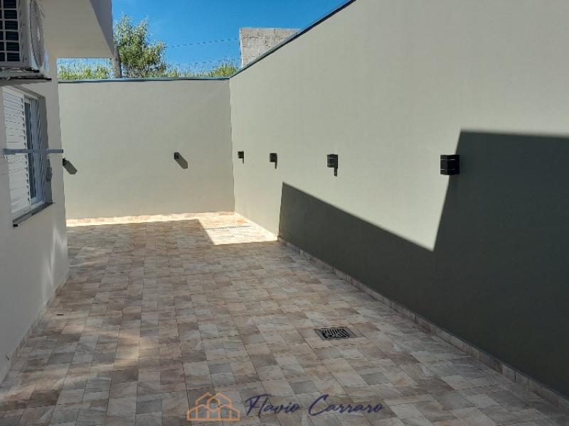 CASA PRÓXIMO AO CENTRO