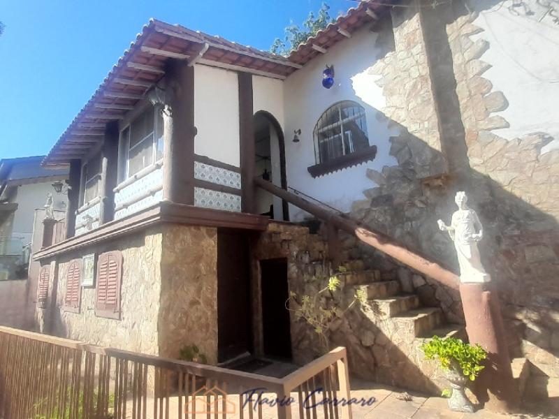 CASA CONDOMINIO FECHACO