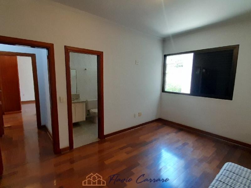 APARTAMENTO PRÓXIMO AO CENTRO