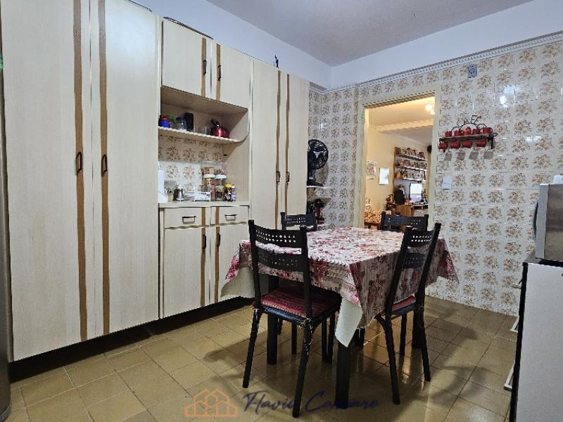 APARTAMENTO PRÓXIMO AO CENTRO