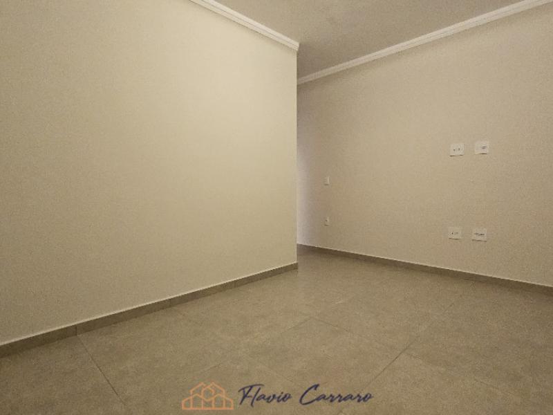 CASA PRÓXIMO AO CENTRO