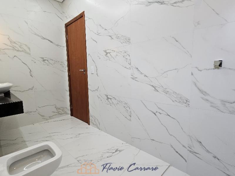 CASA PRÓXIMO AO CENTRO