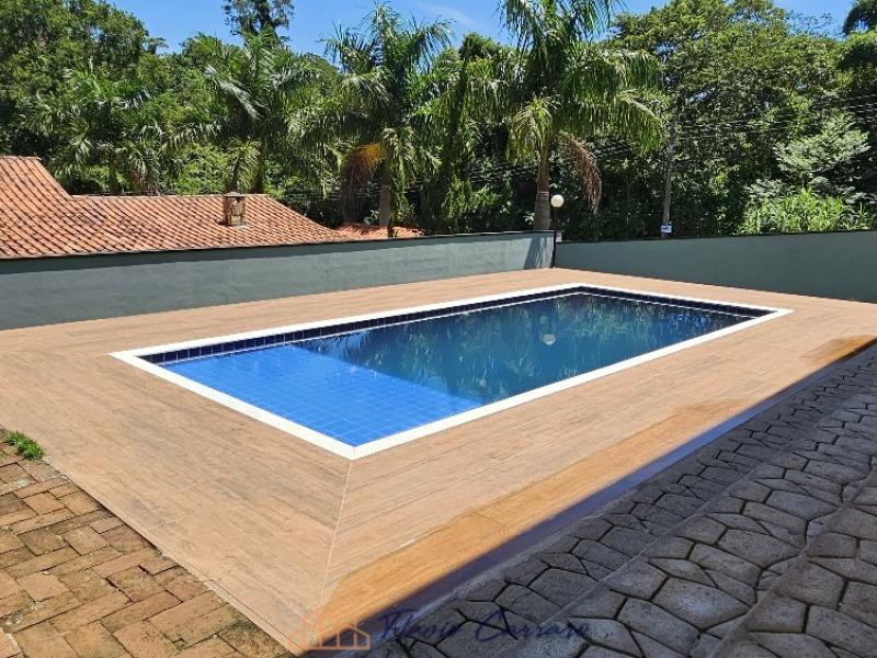 CASA PRÓXIMO AO CENTRO