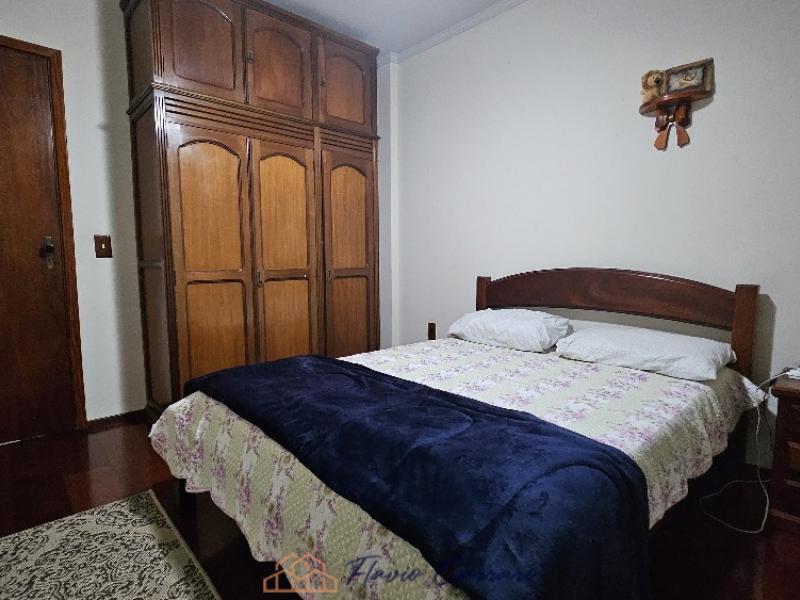 APARTAMENTO PRÓXIMO AO CENTRO