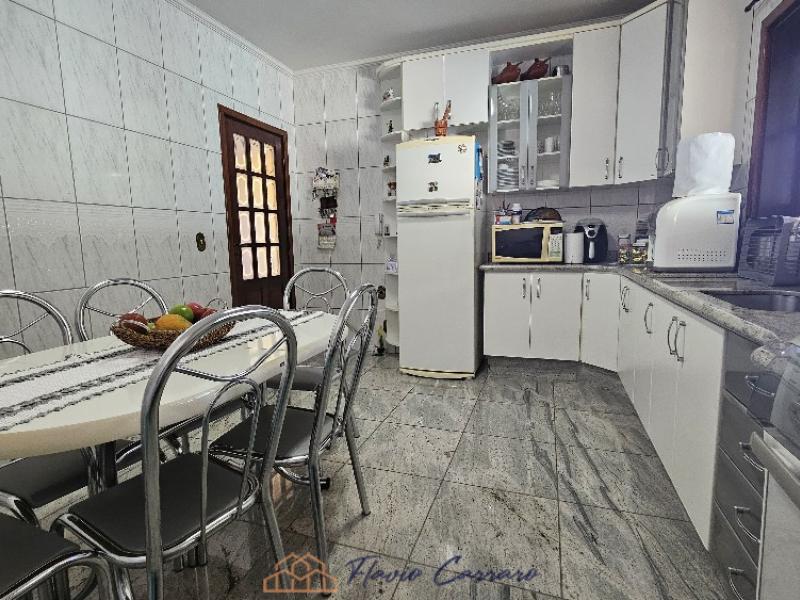 CASA EM BAIRRO RESIDENCIAL