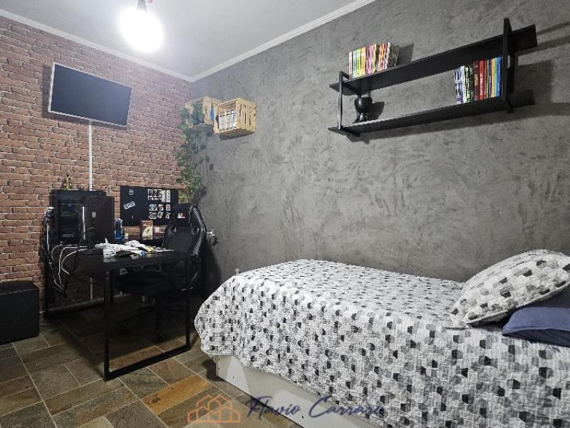 CASA EM BAIRRO RESIDENCIAL