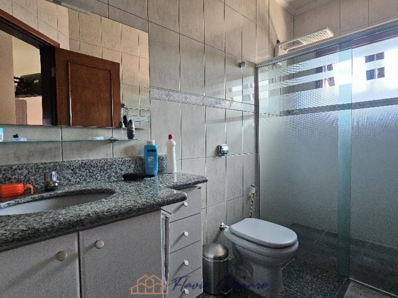 CASA EM BAIRRO RESIDENCIAL