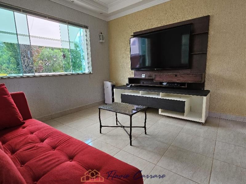 CASA PRÓXIMO AO CENTRO