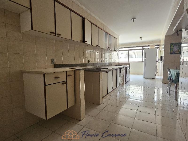 APARTAMENTO PRÓXIMO AO CENTRO