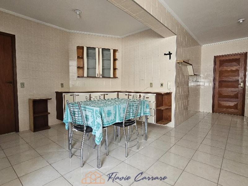 APARTAMENTO PRÓXIMO AO CENTRO