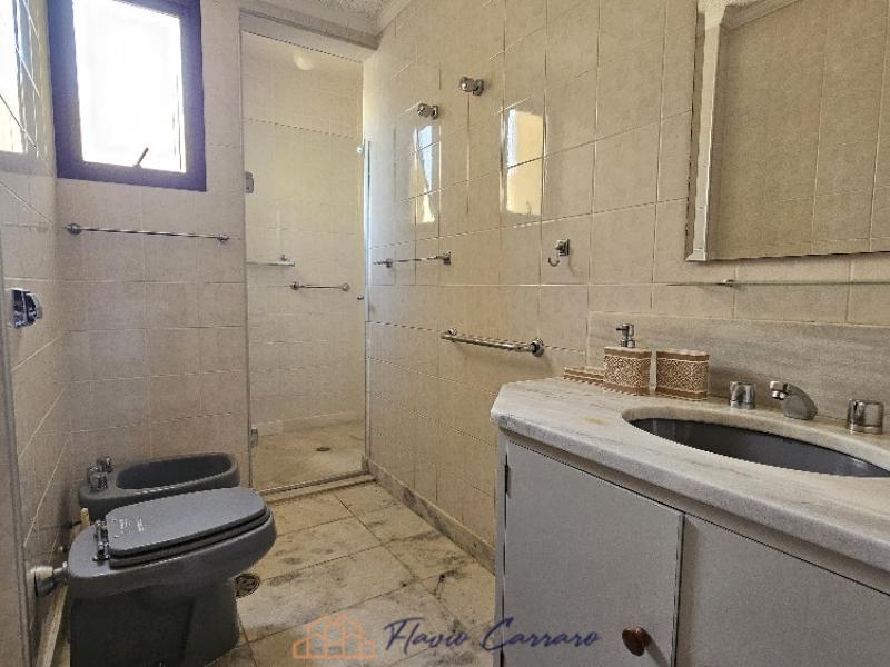 APARTAMENTO PRÓXIMO AO CENTRO