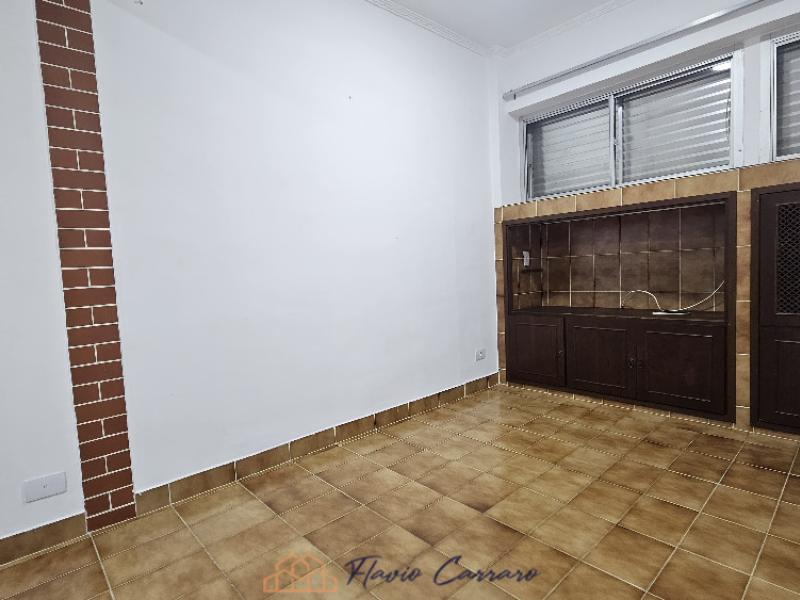 APARTAMENTO PRÓXIMO AO CENTRO