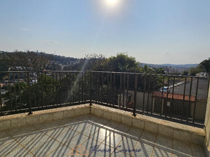 APARTAMENTO PRÓXIMO AO CENTRO
