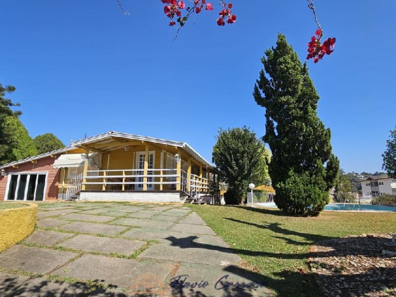 CASA PRÓXIMO AO CENTRO