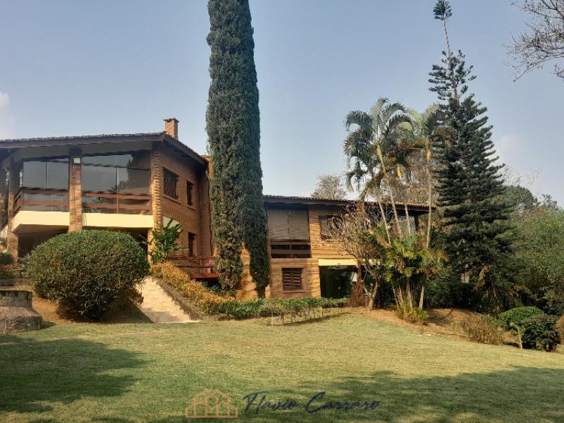 CASA CONDOMINIO FECHACO