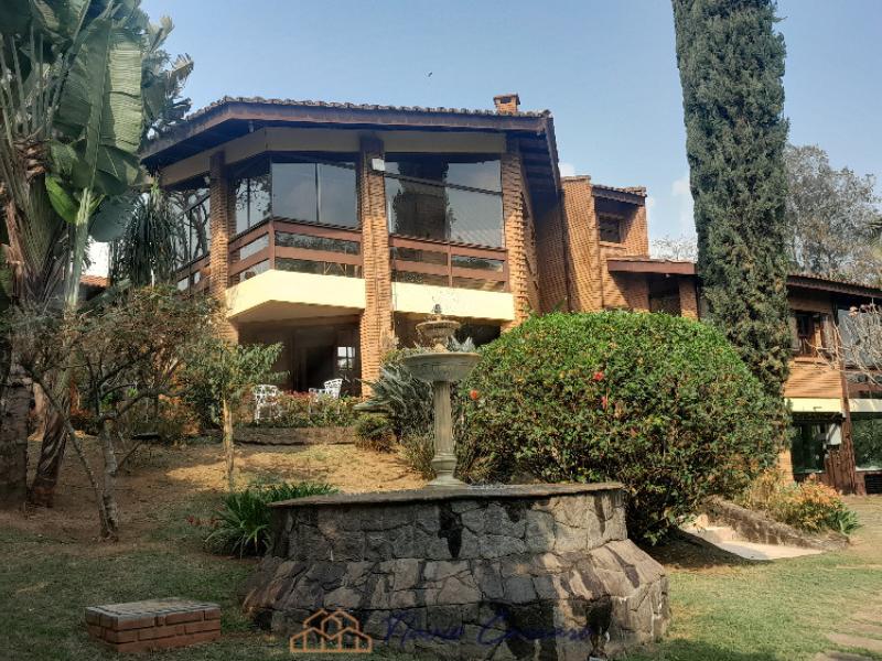 CASA CONDOMINIO FECHACO