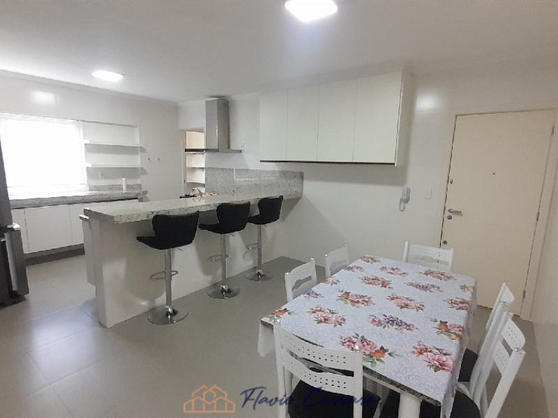 APARTAMENTO PRÓXIMO AO CENTRO