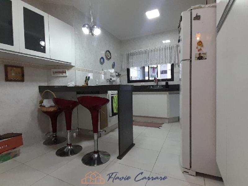 APARTAMENTO PRÓXIMO AO CENTRO