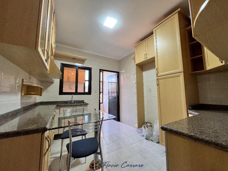 APARTAMENTO PRÓXIMO AO CENTRO