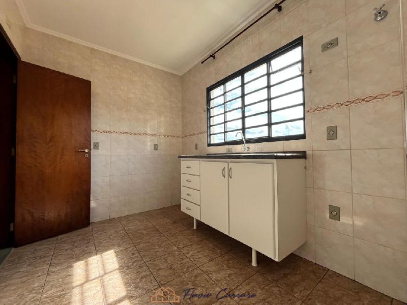 APARTAMENTO PRÓXIMO AO CENTRO