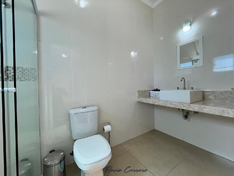APARTAMENTO PRÓXIMO AO CENTRO