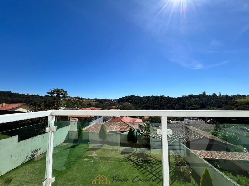 APARTAMENTO PRÓXIMO AO CENTRO