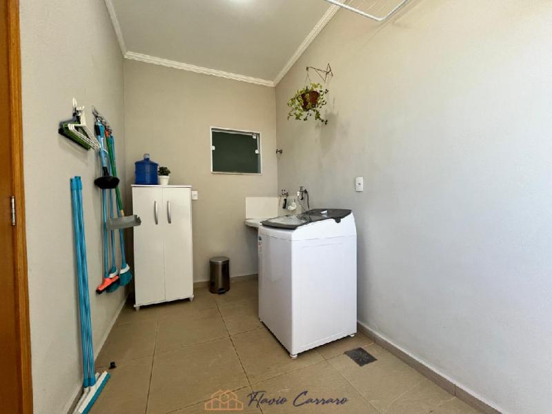 APARTAMENTO PRÓXIMO AO CENTRO