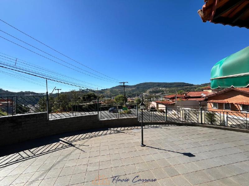 APARTAMENTO PRÓXIMO AO CENTRO