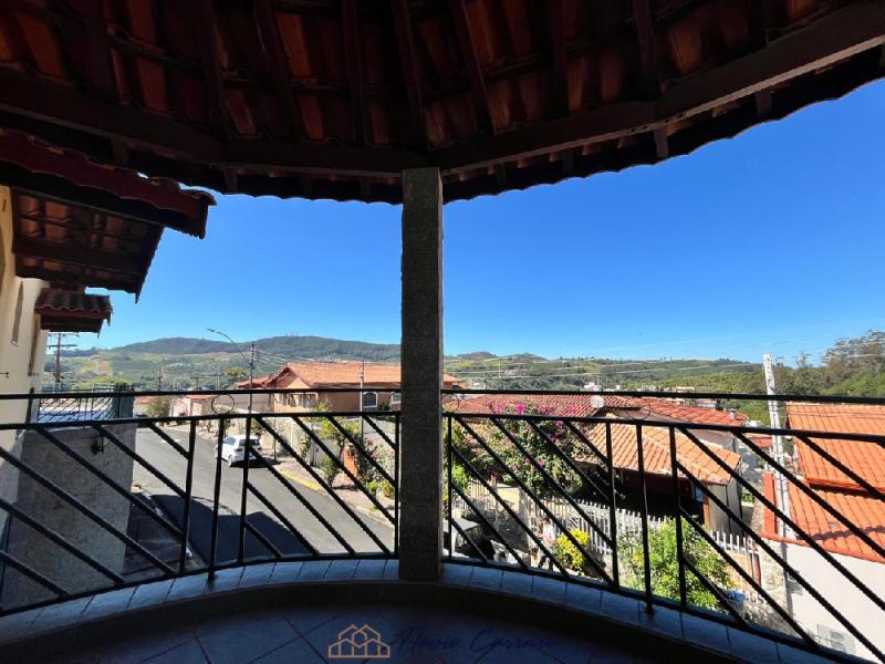 APARTAMENTO PRÓXIMO AO CENTRO