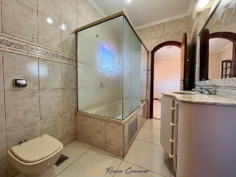 APARTAMENTO PRÓXIMO AO CENTRO