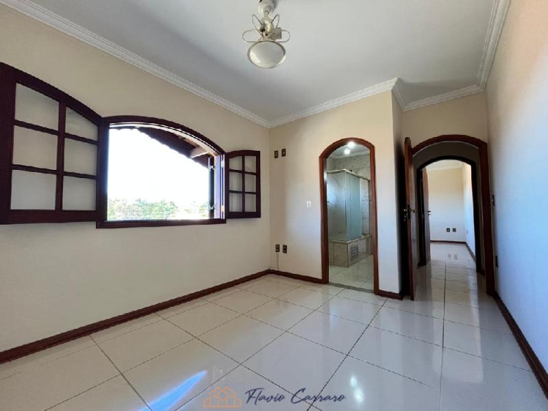 APARTAMENTO PRÓXIMO AO CENTRO