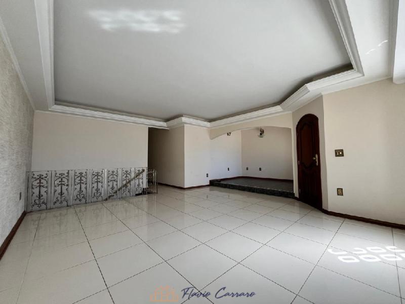 APARTAMENTO PRÓXIMO AO CENTRO