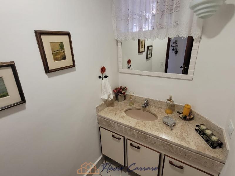 APARTAMENTO PRÓXIMO AO CENTRO
