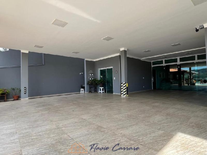 CASA PRÓXIMO AO CENTRO