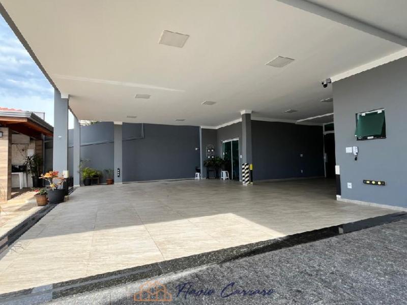 CASA PRÓXIMO AO CENTRO