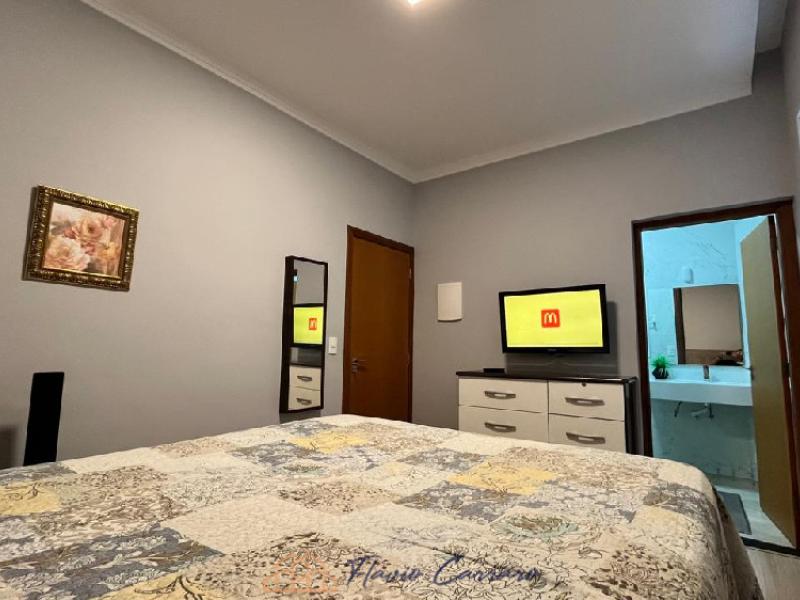 CASA PRÓXIMO AO CENTRO