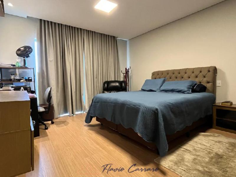 CASA PRÓXIMO AO CENTRO