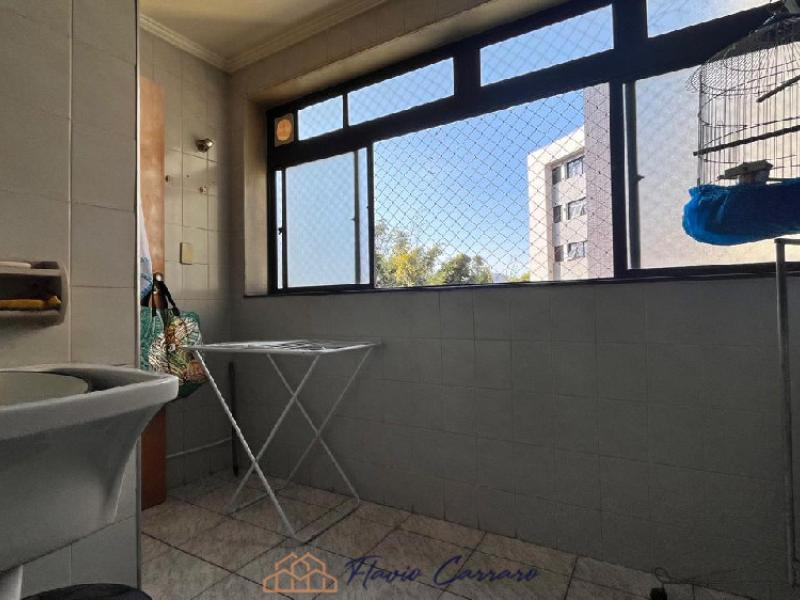 APARTAMENTO PRÓXIMO AO CENTRO