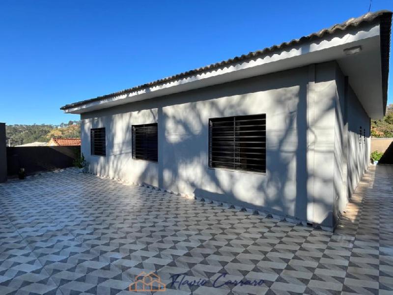 CASA PRÓXIMO AO CENTRO
