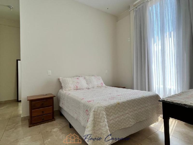 CASA CONDOMINIO FECHACO