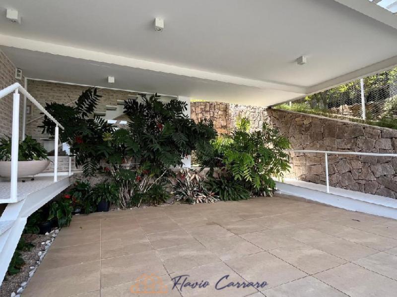 CASA CONDOMINIO FECHACO